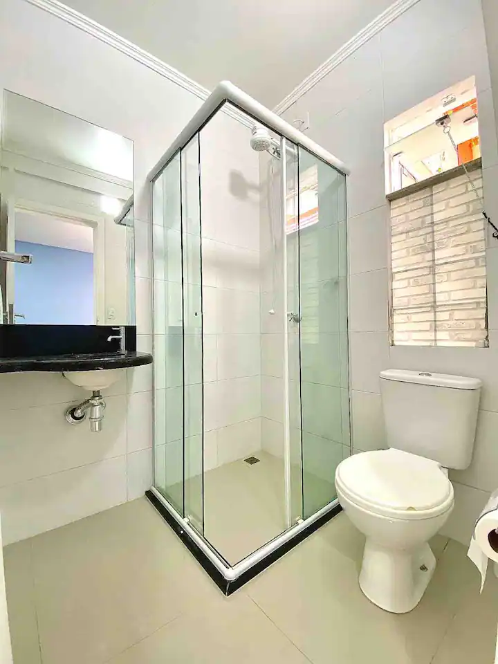 ce702b98-af28-4e63-87b7-9f84a1275052